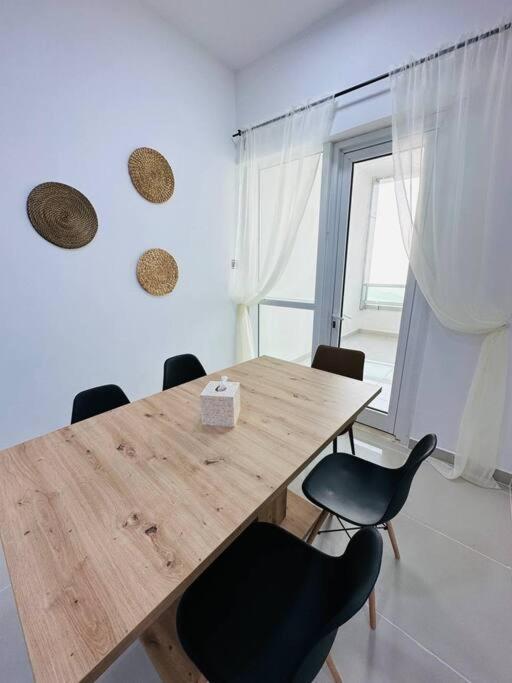Bed Space In Dubai Marina Hostel Экстерьер фото